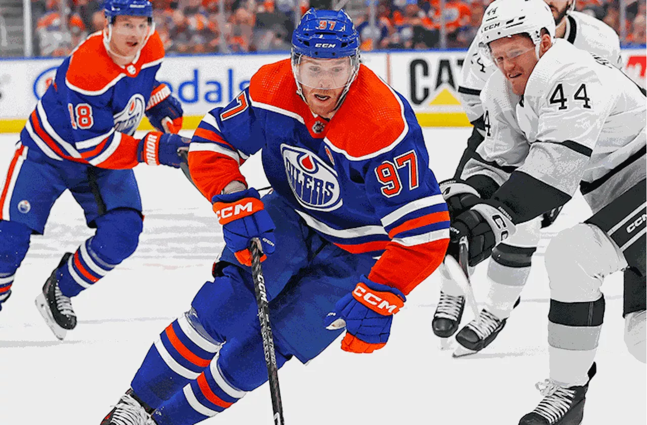 Oilers vs Canucks Predictions, Picks, and Odds for Tonight’s NHL Playoff Game