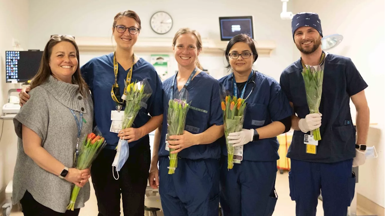 Embassy of The Netherlands delivers 100 bouquets of tulips to The Ottawa Hospital