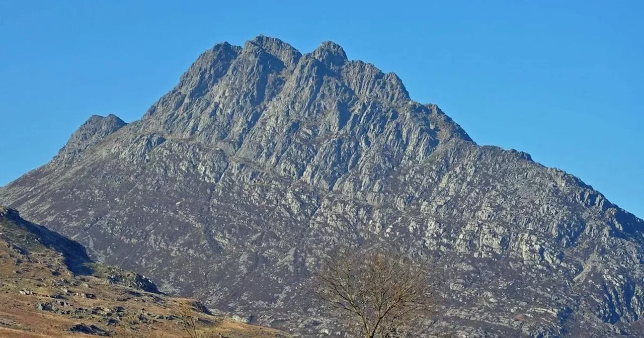 Man walking in Snowdonia dies after falling from mountain