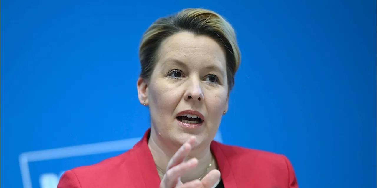 Mann greift SPD-Politikerin Giffey in Bibliothek an