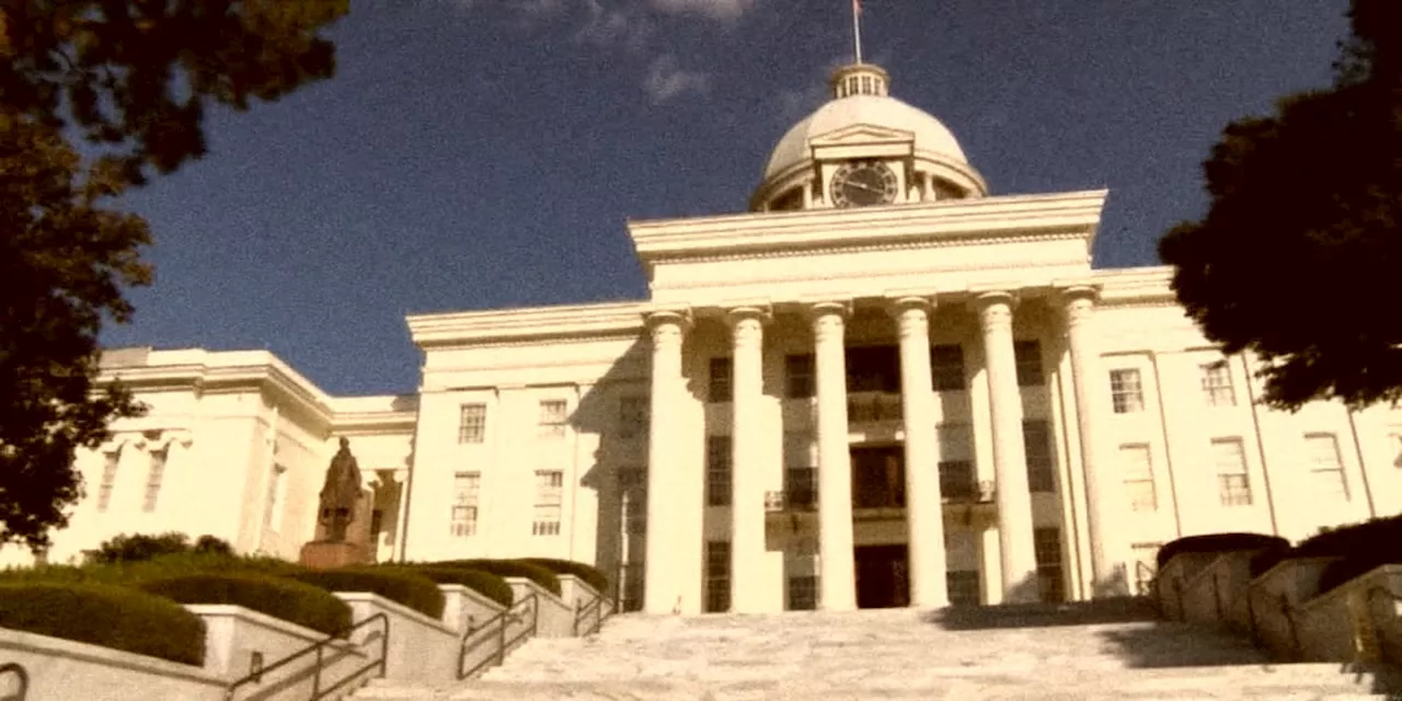 Gov. Ivey signs bill changing Alabama’s open records law