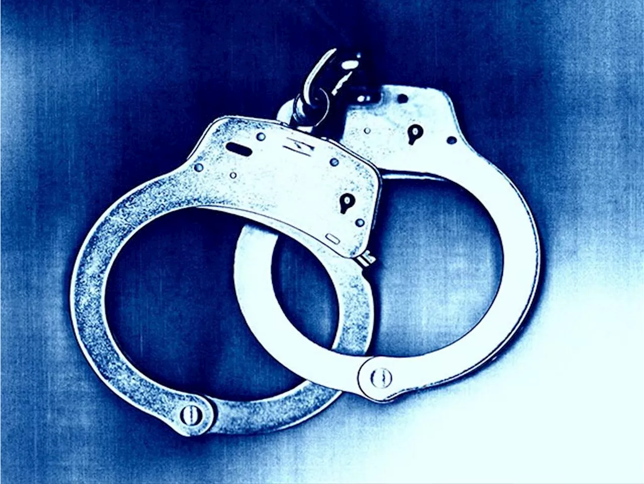 2 nabbed for posing as MMDA enforcers