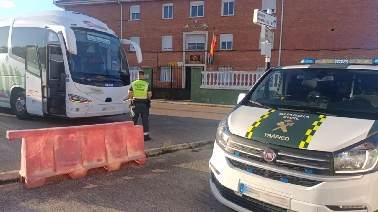 Un guardia civil evita un accidente de autobús en Jaén tras desvanecerse el conductor