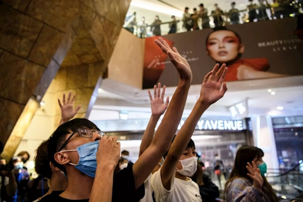 Hong Kong vieta una canzone legata al movimento per la democrazia