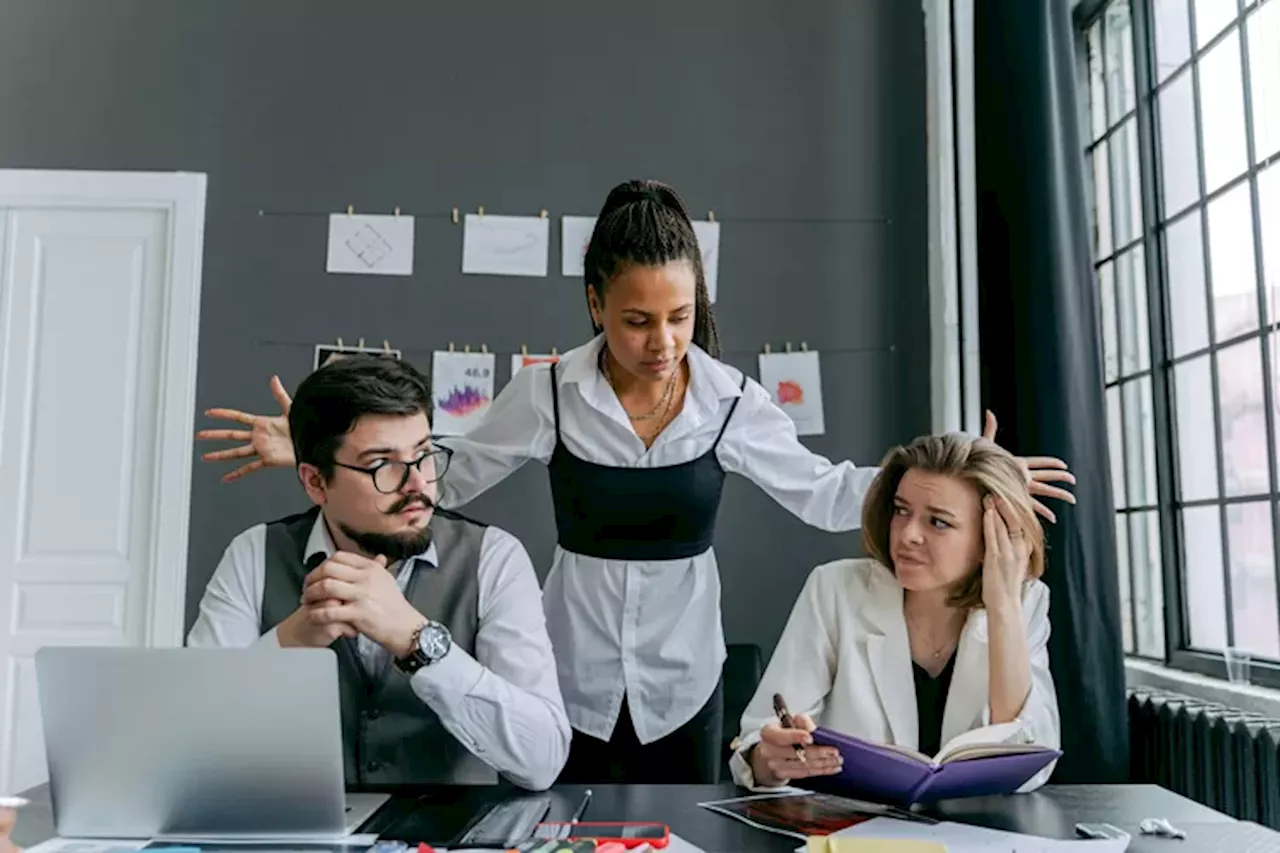 7 Cara Mudah Menghadapi Teman Kamu yang Bossy, Tetapkan Batasan Pertemanan