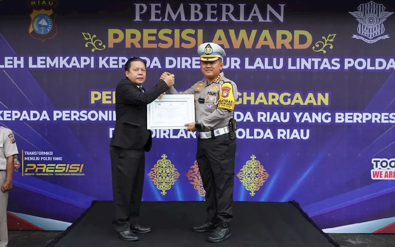 Dirlantas Polda Riau Kombes Taufiq Meraih Presisi Award