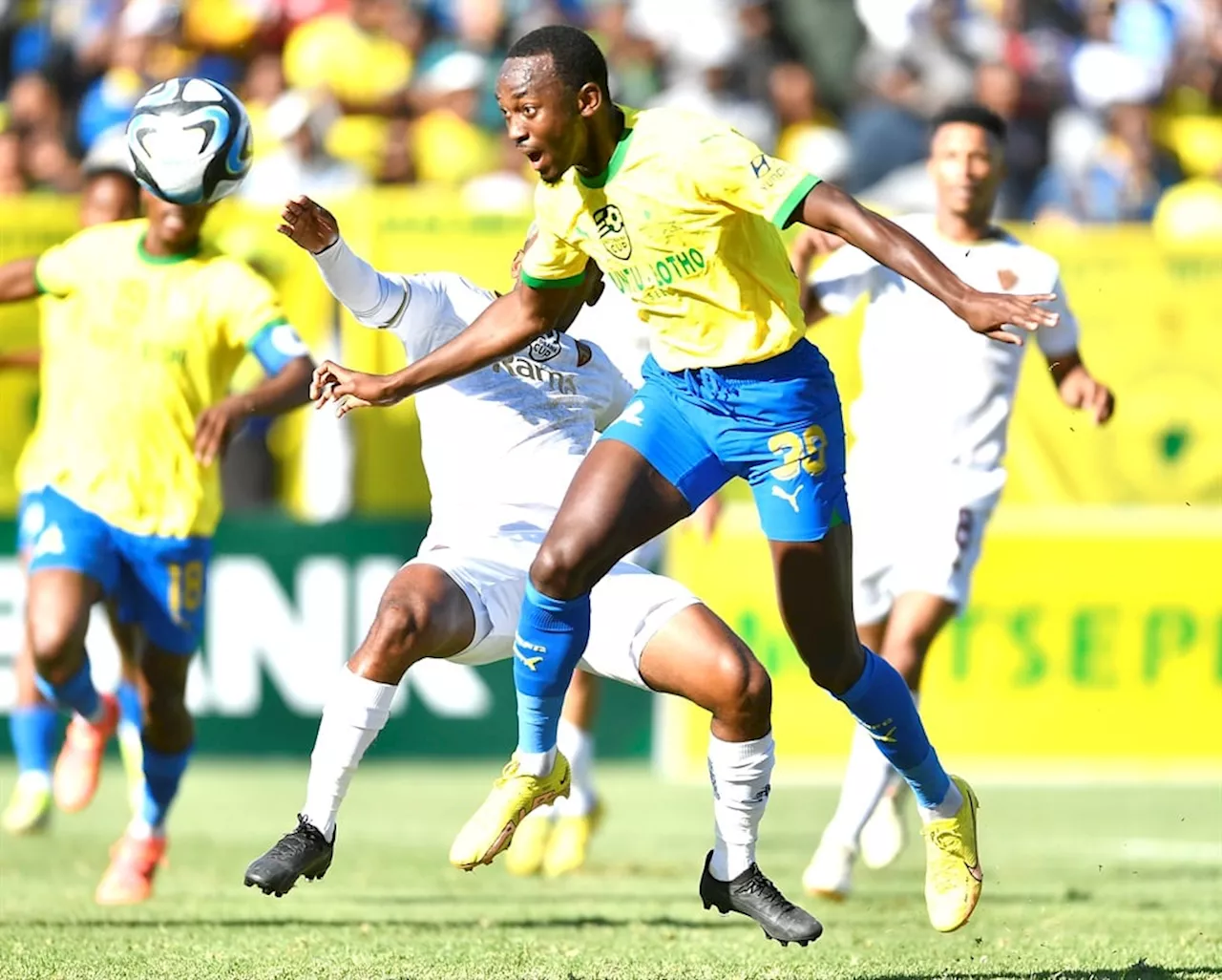 Former Sundowns striker shares words of wisdom with Shalulile