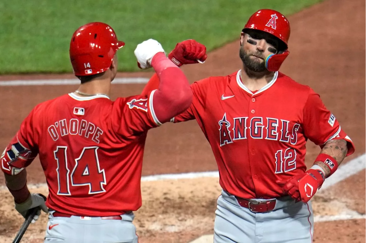 Angels’ Kevin Pillar brings value on and off the field