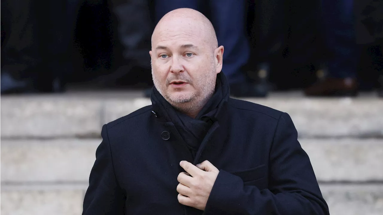 Le tribunal de commerce donne raison à NRJ face à Cauet