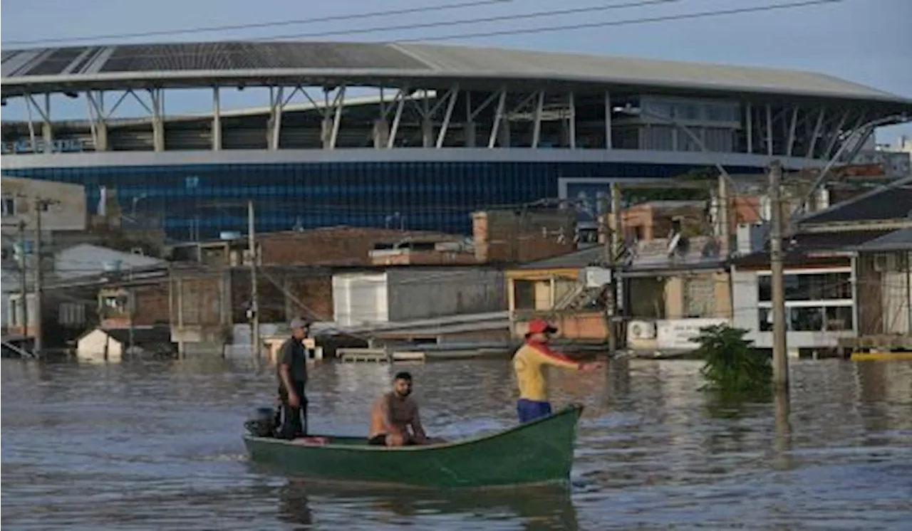 Bintang-Bintang Sepak Bola Brasil Galang Dana untuk Korban Banjir