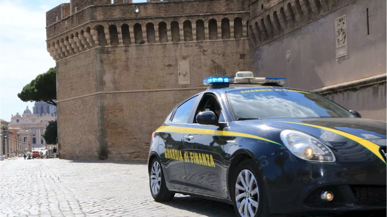 Roma, ingoia droga per sfuggire a un controllo: muore 27enne