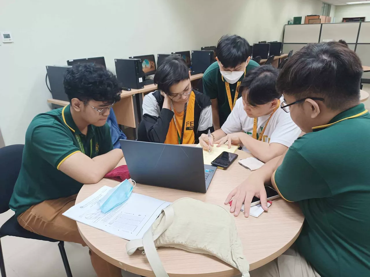 From Online Struggles to Classroom Success: The Power of Personalized Learning with FEU TECH’s iCARE