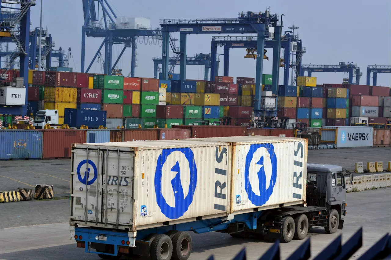 Trade deficit narrowed to $3.2b as exports, imports fell in March