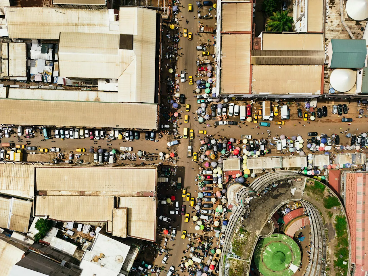 Walking in African cities can be a miserable experience: Study shows planners ignore needs of pedestrians