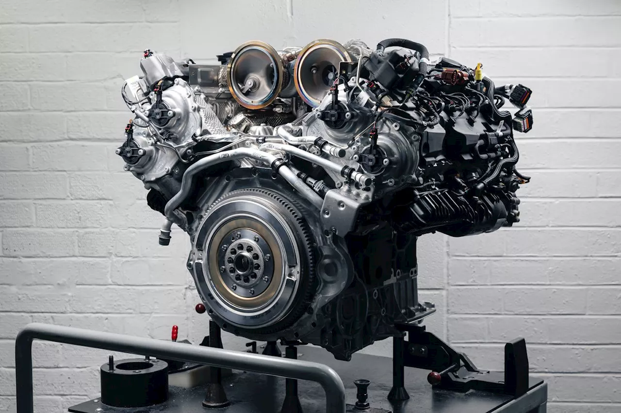 Bentley confirms 750hp for new hybrid V8