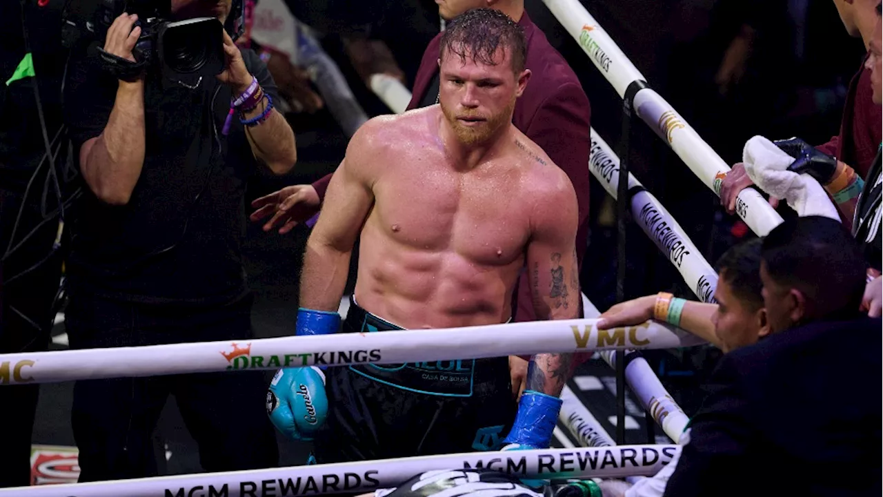 Canelo Álvarez 'evade' a David Benavidez y se muestra dispuesto a pelear con Terence Crawford