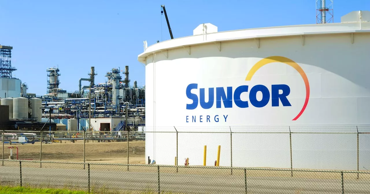 Canada's Suncor leasing Aframax vessels, selling Trans Mountain crude direct