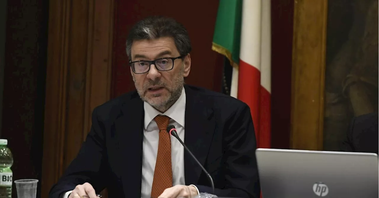 Superbonus, Giorgetti: «Spalmare crediti su 10 anni sarà obbligo»