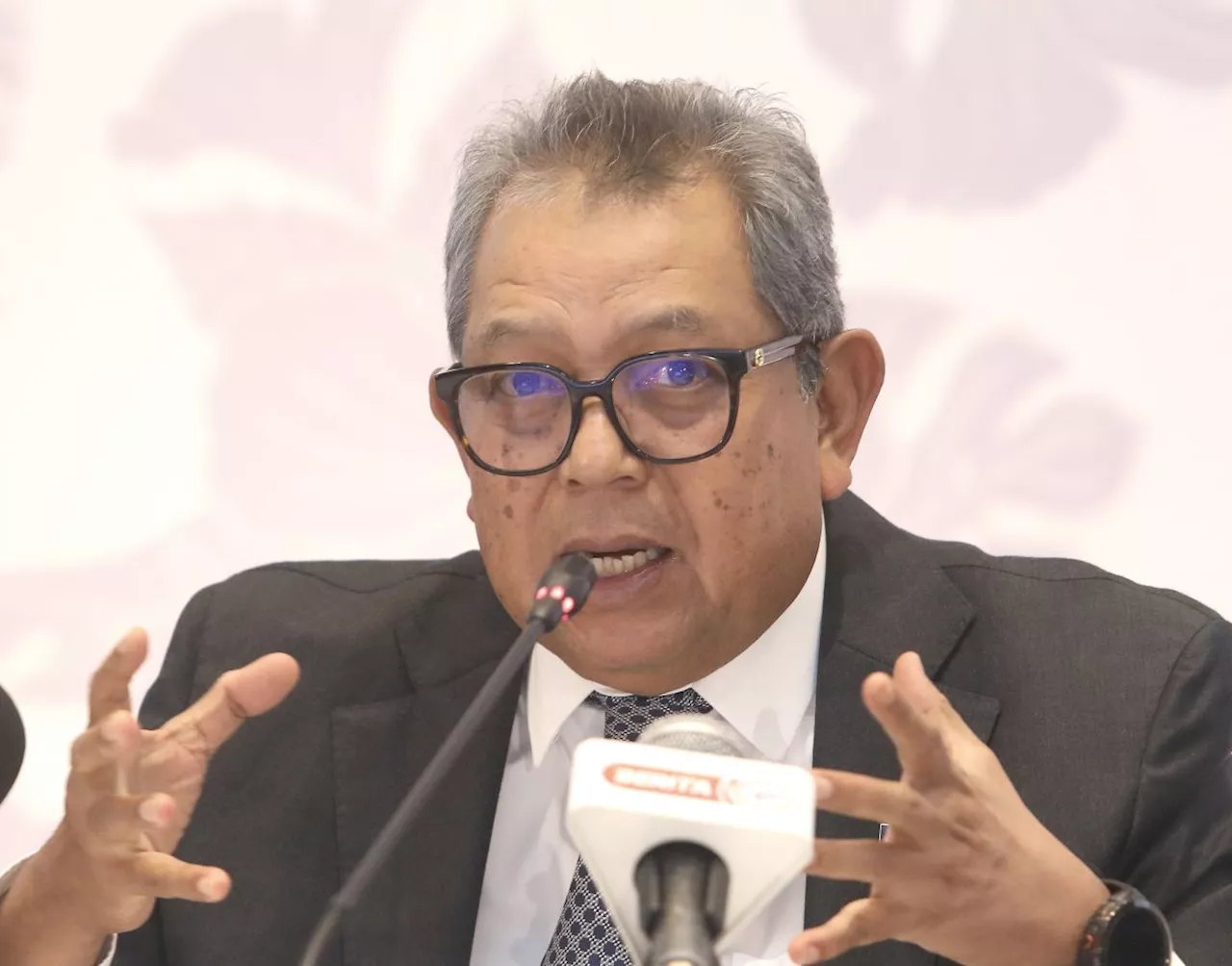 Malaysia mulls giving full tax exemption on emergency PRS withdrawals