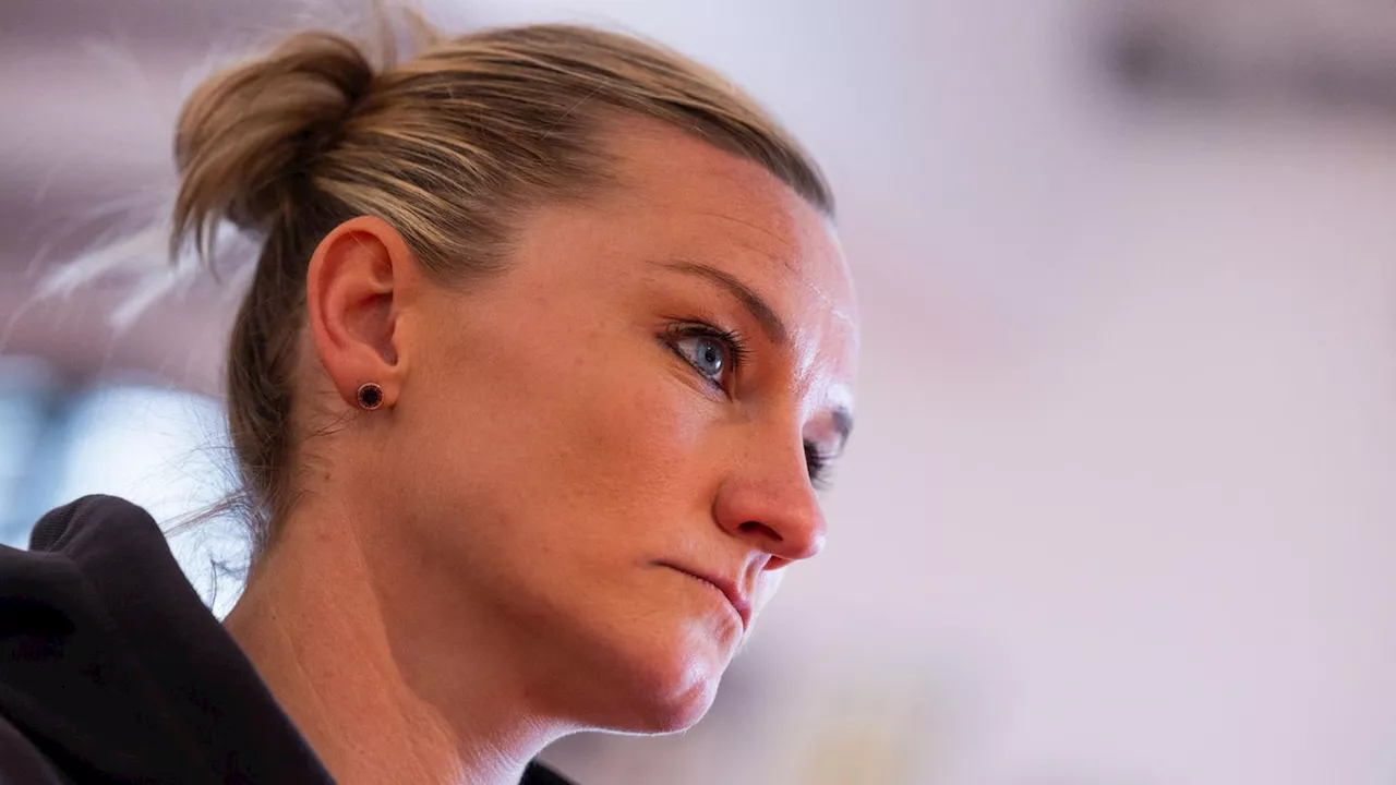 Frauenfußball: Alexandra Popp warnt vor Zuständen wie bei den Männern