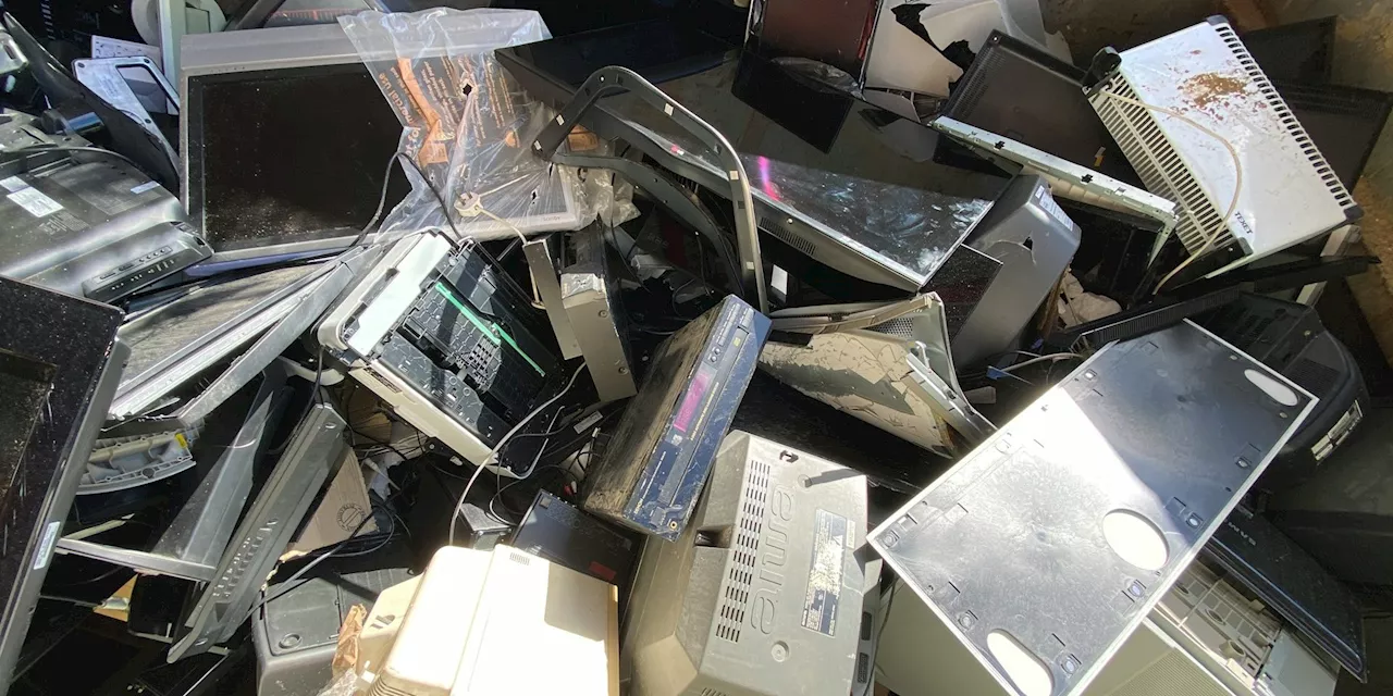 Transforming e-waste into digital opportunities: Canada’s path to a sustainable future
