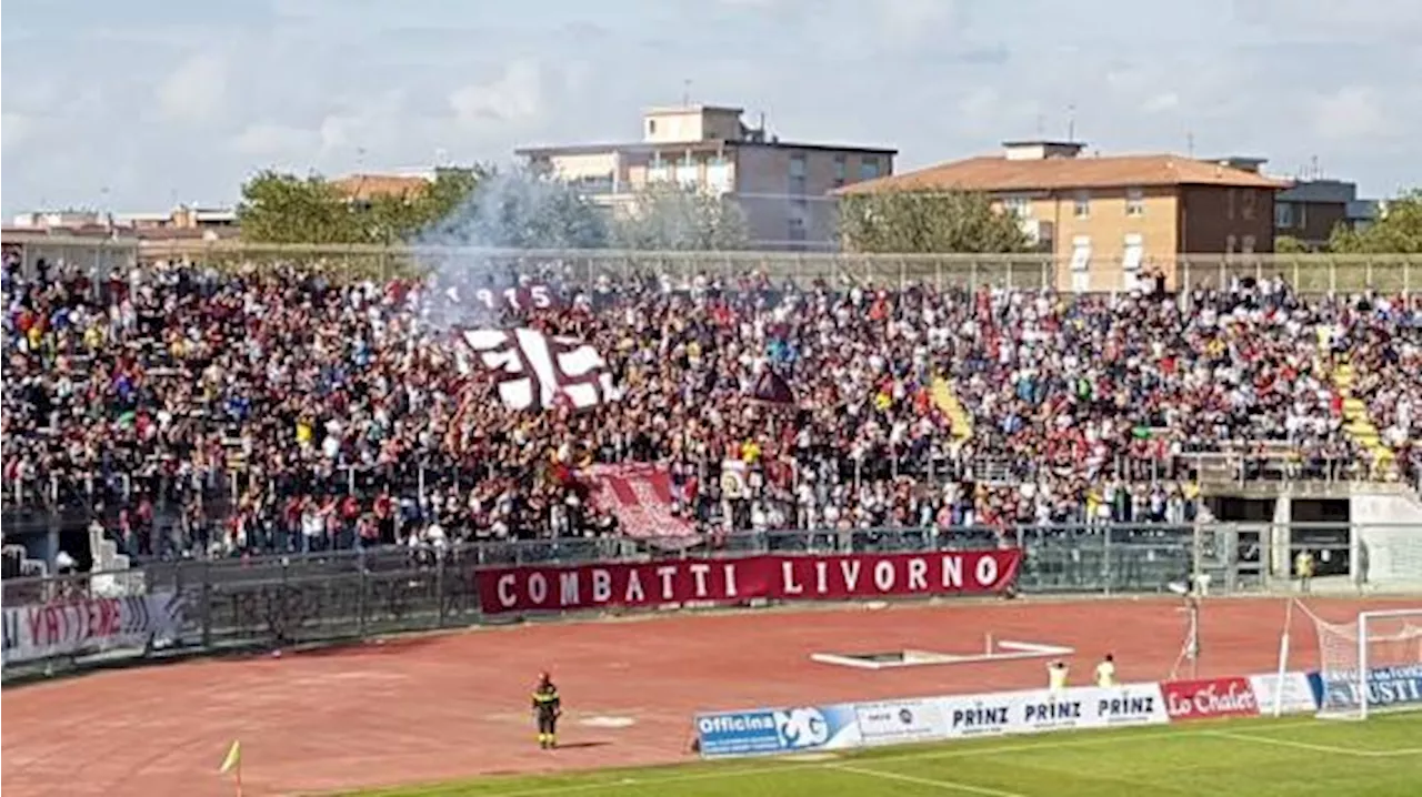 Livorno, 'è cotto ir polpo'. La Nord invita i tifosi a disertare la trasferta di Grosseto