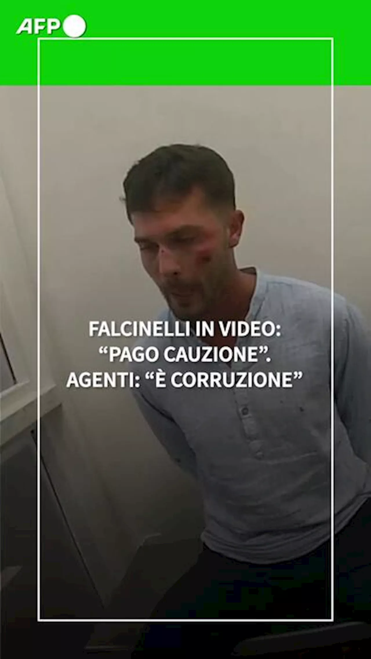 Falcinelli in video: 'Pago cauzione'. Agenti: 'e' corruzione'