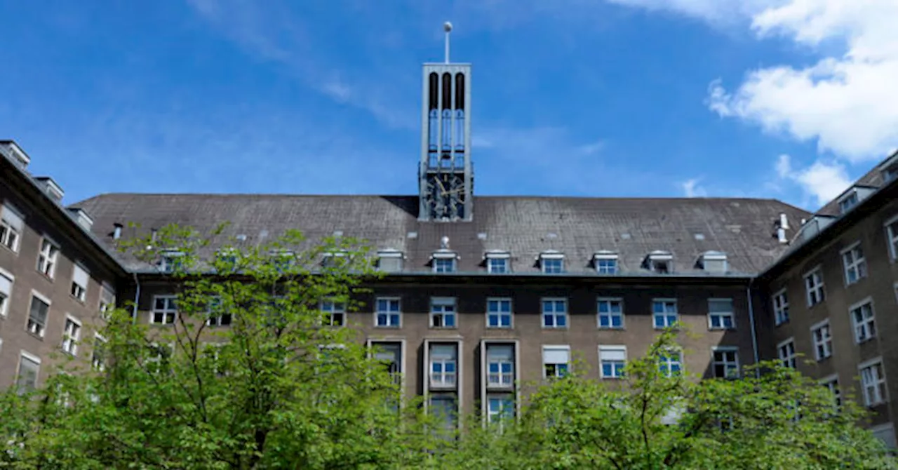 ‘If Gaza Burns, Berlin Burns’ Says Graffiti at Berlin Town Hall Arson Attack