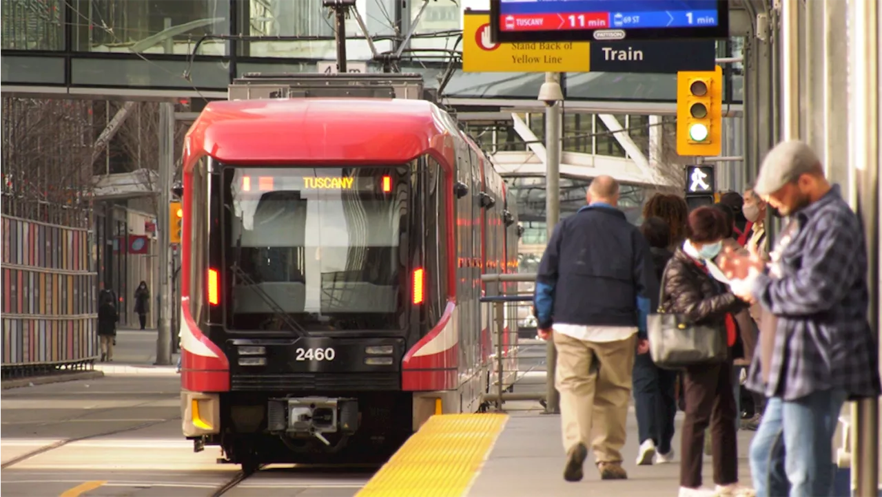 Calgary Transit sets new record for monthly riders, hitting 8.79M in March