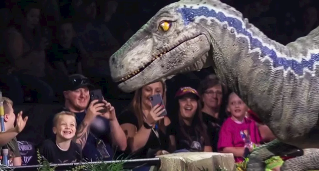 Todo lo que no se ve en el escenario de 'Jurassic World Live Tour'