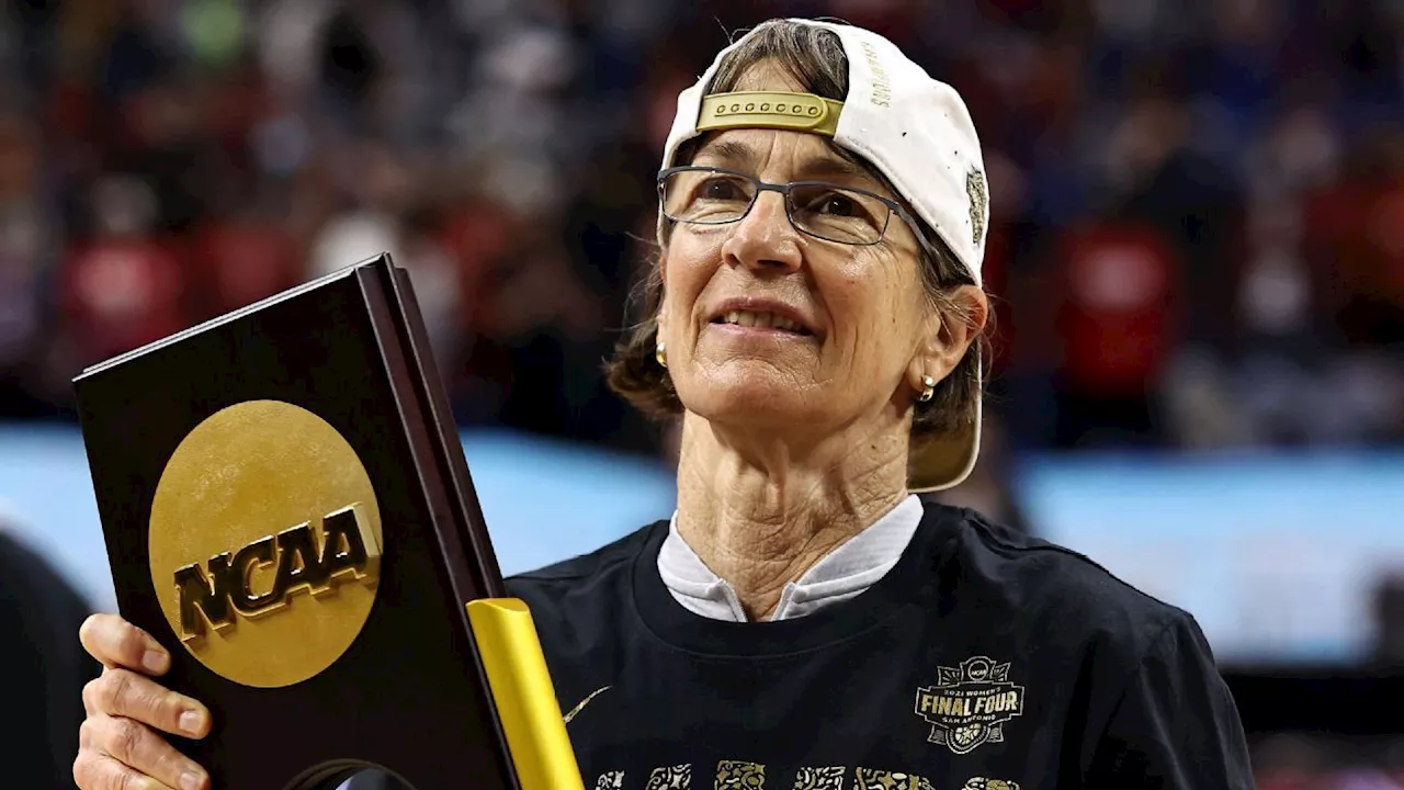 Stanford to name court after retired coach Tara VanDerveer