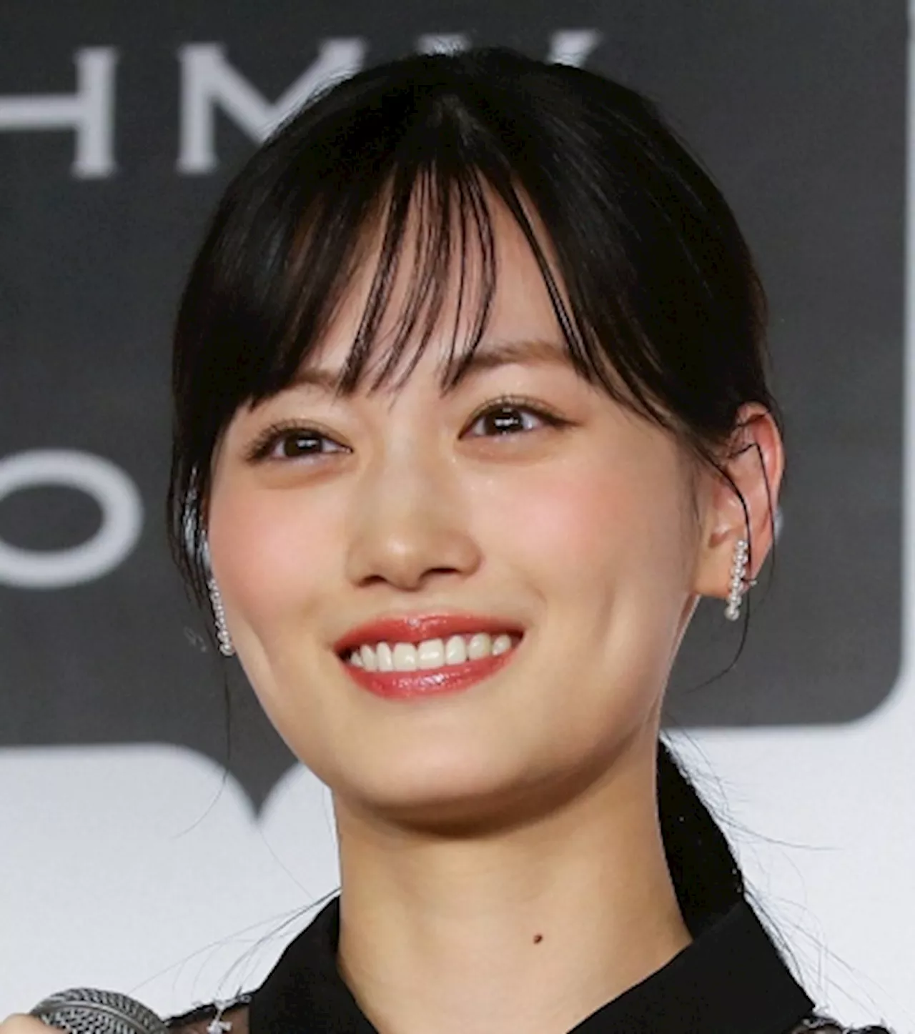 乃木坂46山下美月 卒業後の休養宣言に言及「皆さんが不安になるくらいお休みする予定はない」