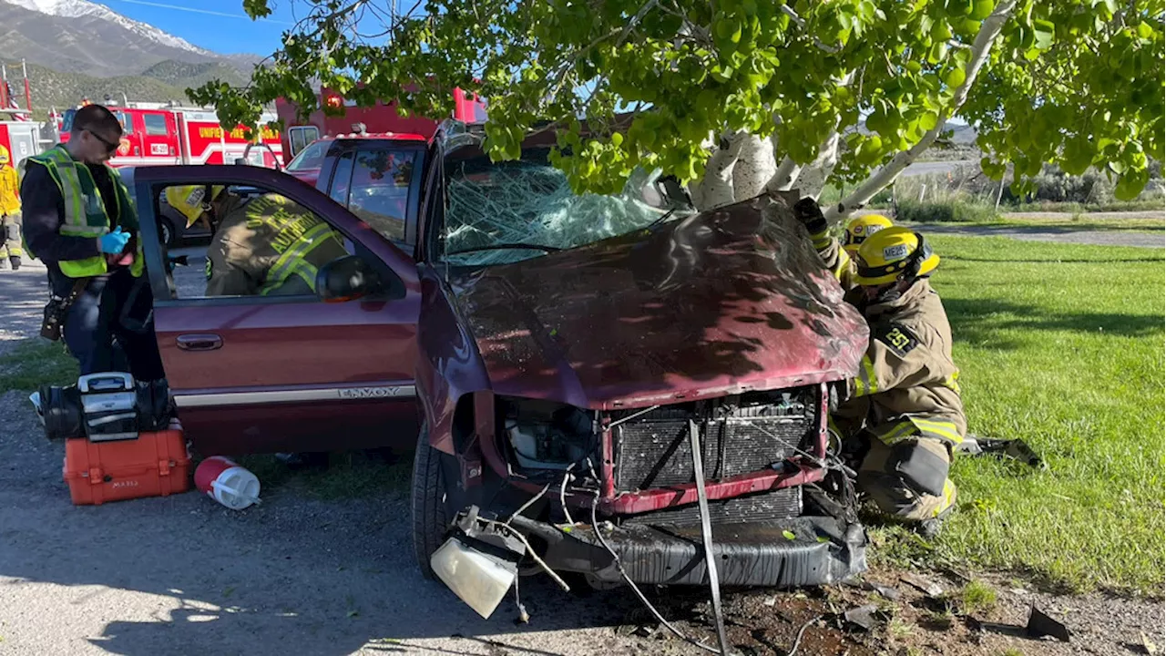 Driver dies after striking semi, becoming trapped in car for almost 1 hour in Utah County