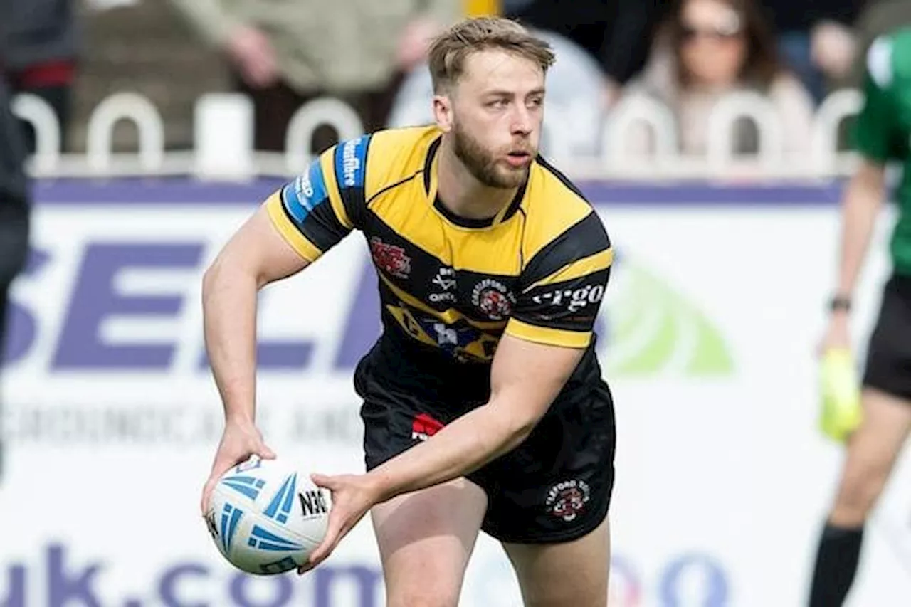 Castleford Tigers v St Helens: Danny Richardson's Hull KR move explained, possible replacements named