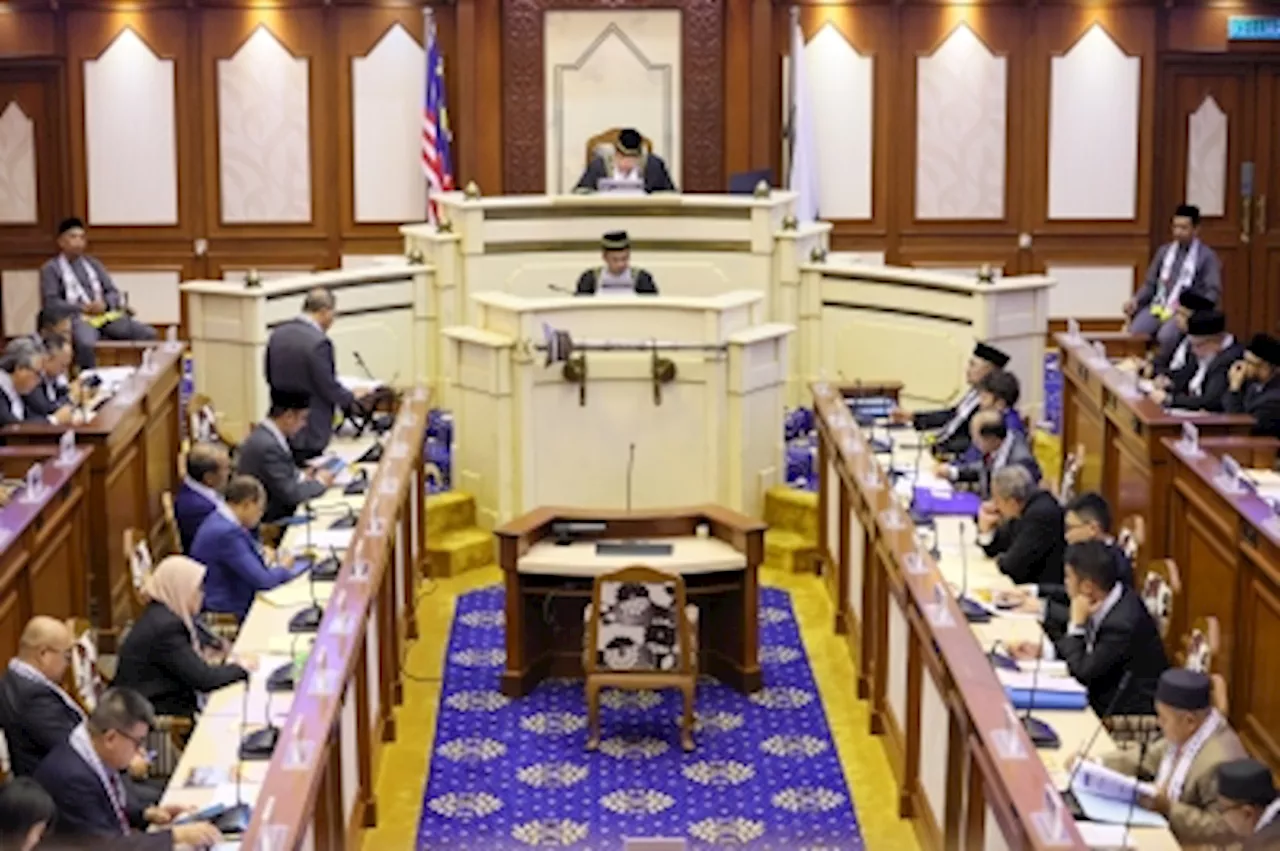 Pahang assemblyman calls for ‘container school’ issue in Kuantan to be resolved quickly