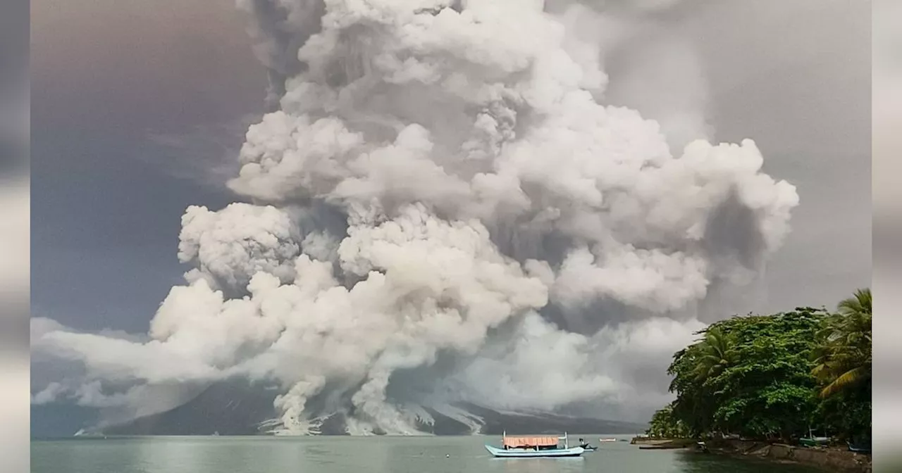 Viral Gas SO2 Gunung Ruang Menyebar hingga Pulau Jawa, Begini Faktanya