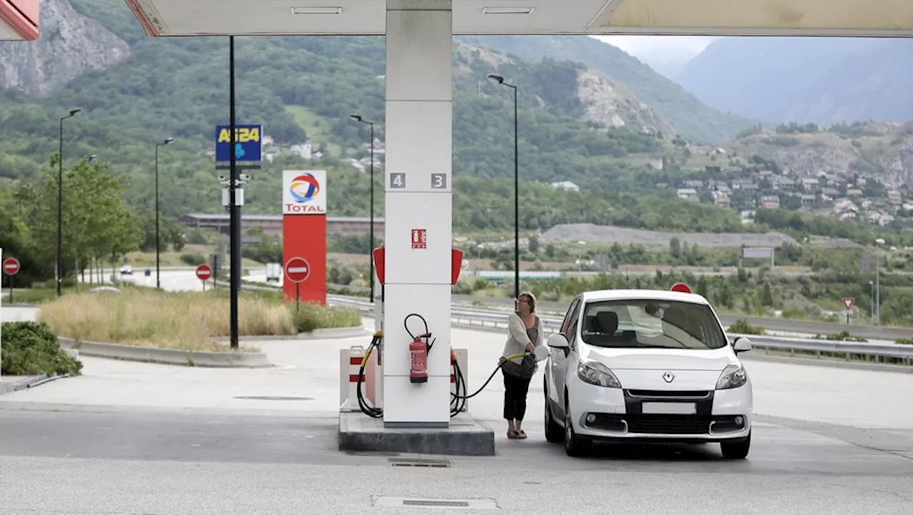 Pourquoi les tarifs des carburants sont-ils très élevés dans les stations-service sur les autoroutes ?