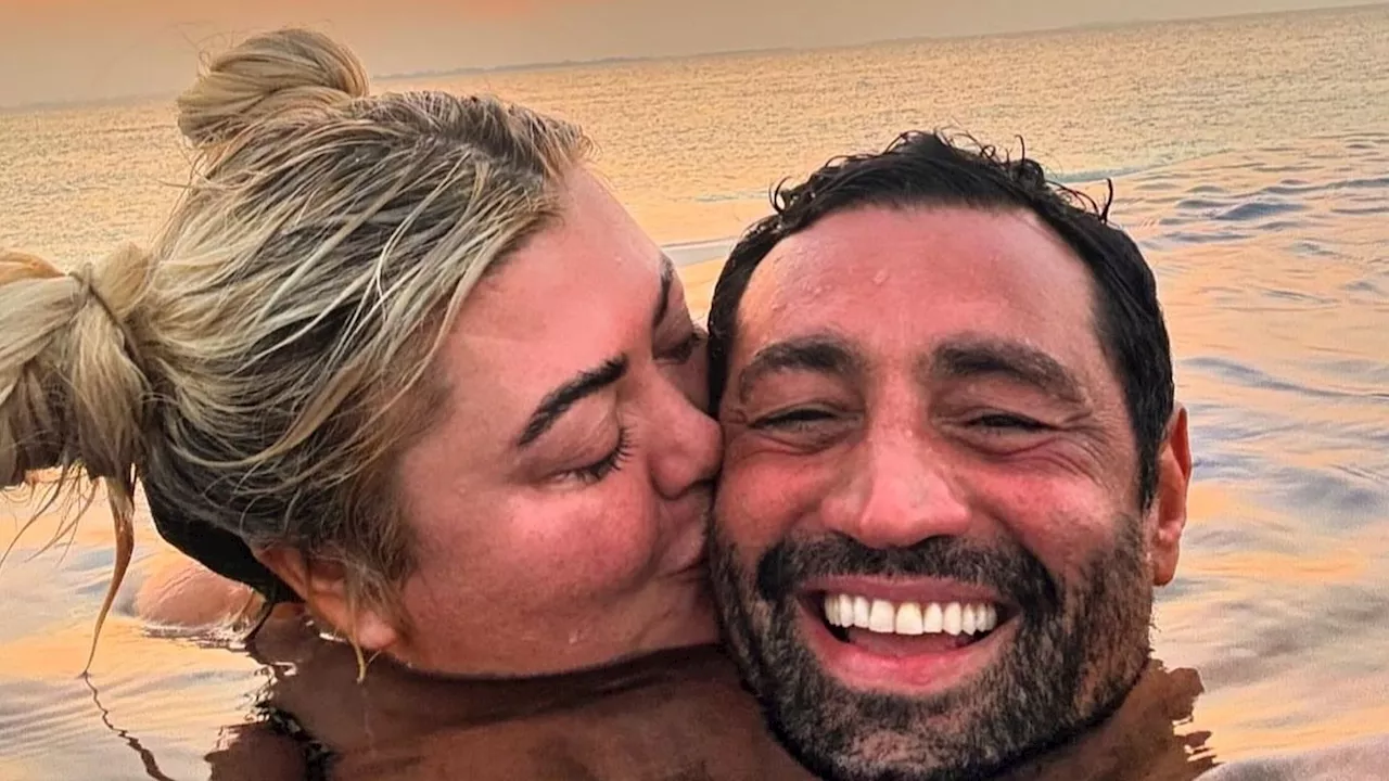 Vor Hochzeit: Gemma Collins und ihr Rami turteln im Meer