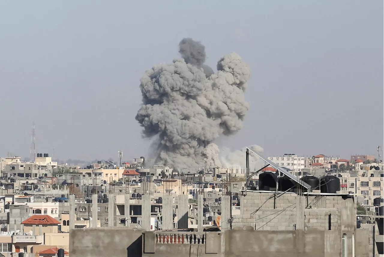 Israel strikes eastern Rafah as ceasefire talks end with no deal