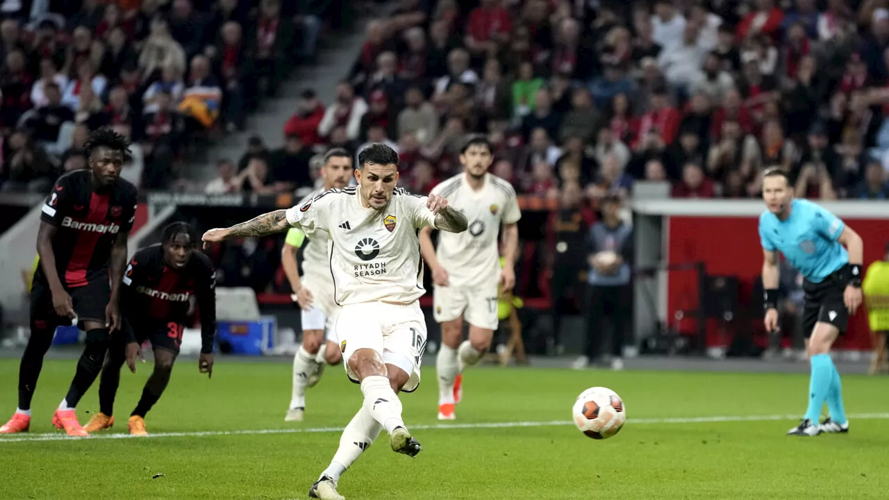 Bayer Leverkusen-Roma 2-2: Paredes non basta, giallorossi fuori dall'Europa League