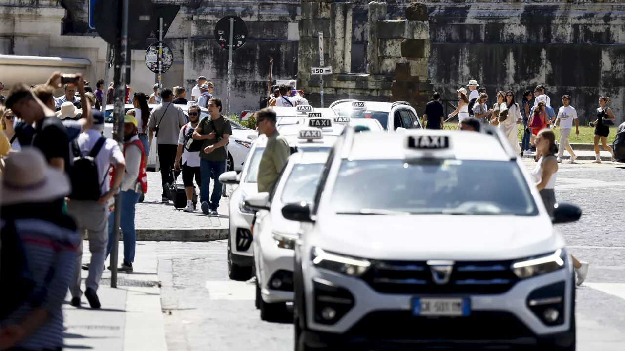 Taxi sul piede di guerra, sciopero il 21 maggio: i motivi della protesta