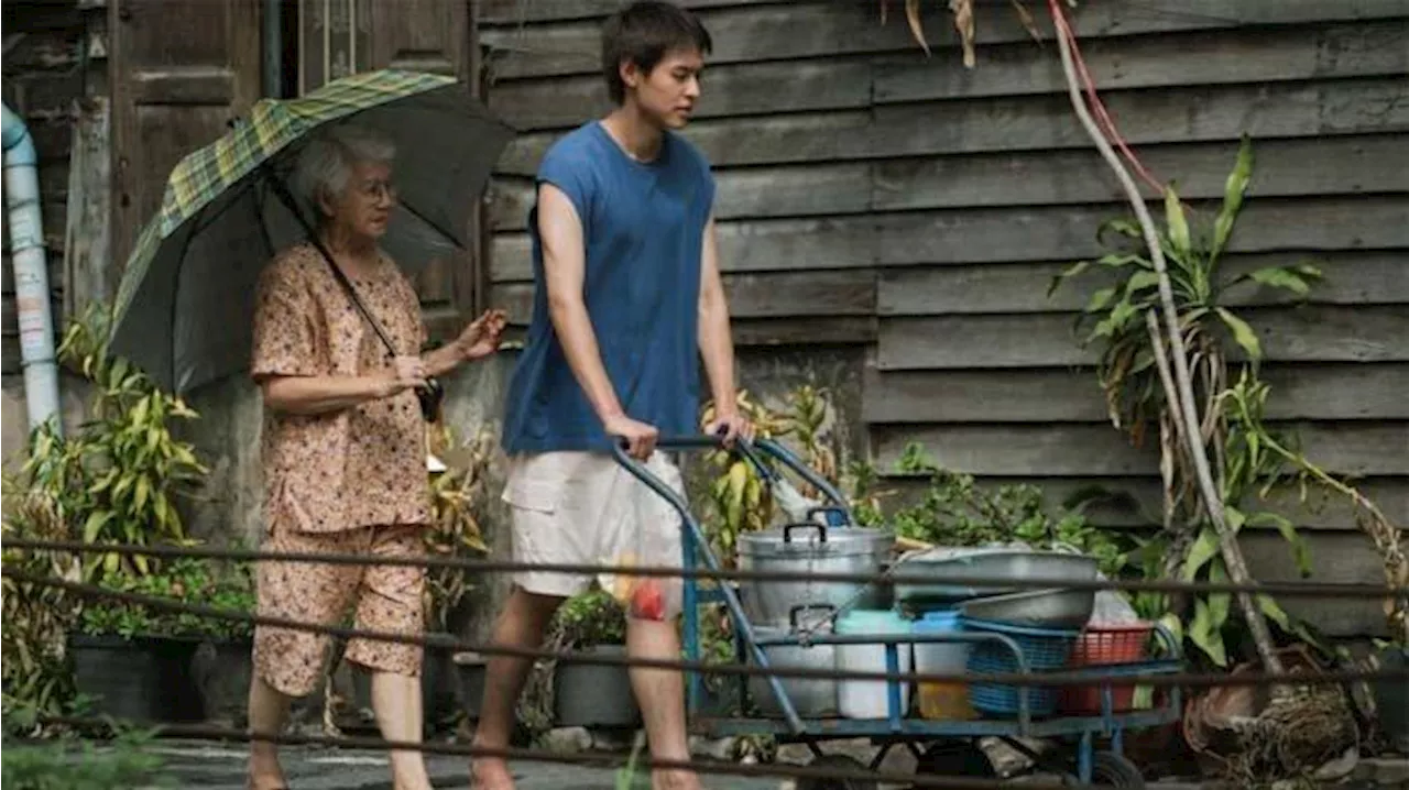 Ulasan Film 'How To Make Millions Before Grandma Dies', Bawa Kisah Haru Hubungan Cucu dan Nenek