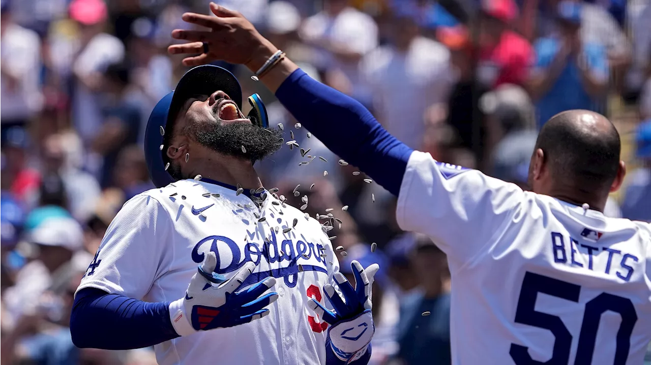 Hernández hits two-run homer in 6th to propel Dodgers to 3-1 victory over Marlins