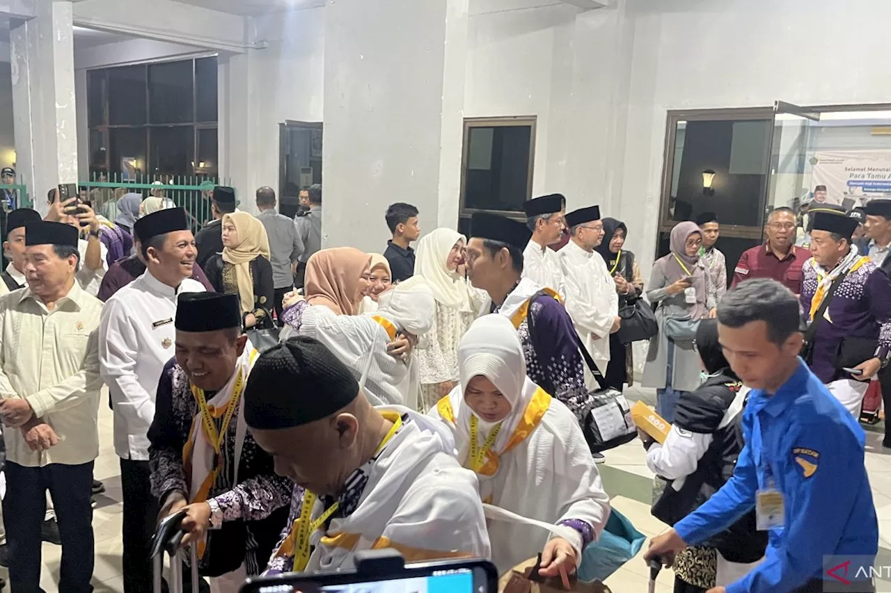 8.345 calon haji Embarkasi Batam sudah tiba di Tanah Suci