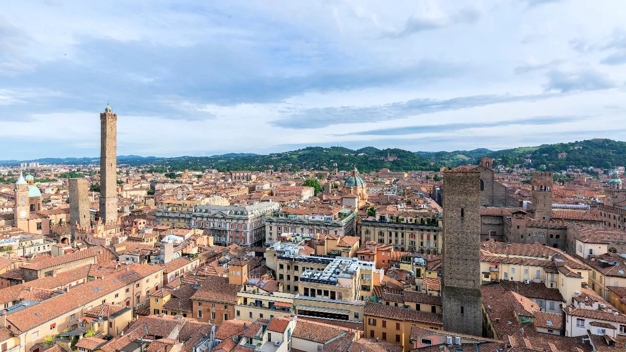 I sentieri della sostenibilità/3 - Bologna - La reinvenzione della Green Economy