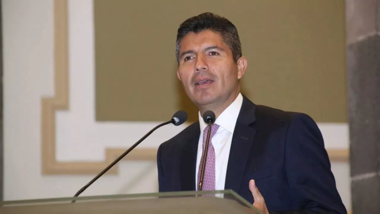 Puebla: ¿quién es y qué propone Eduardo Rivera, candidato opositor a la gubernatura?