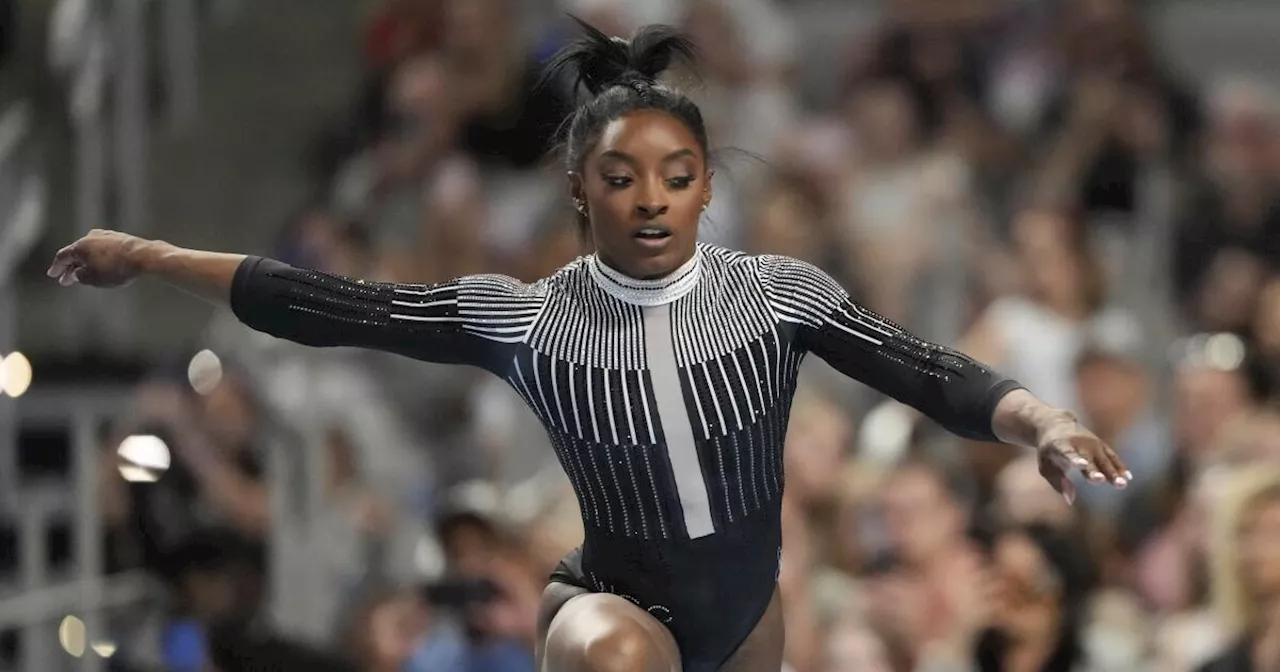 Simone Biles takes massive lead at U.S. championships in hunt for ninth national title