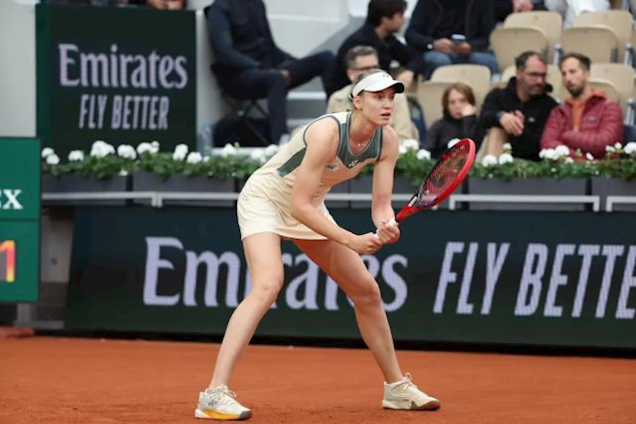 Elena Rybakina poursuit son chemin à Roland-Garros en battant la Belge Elise Mertens