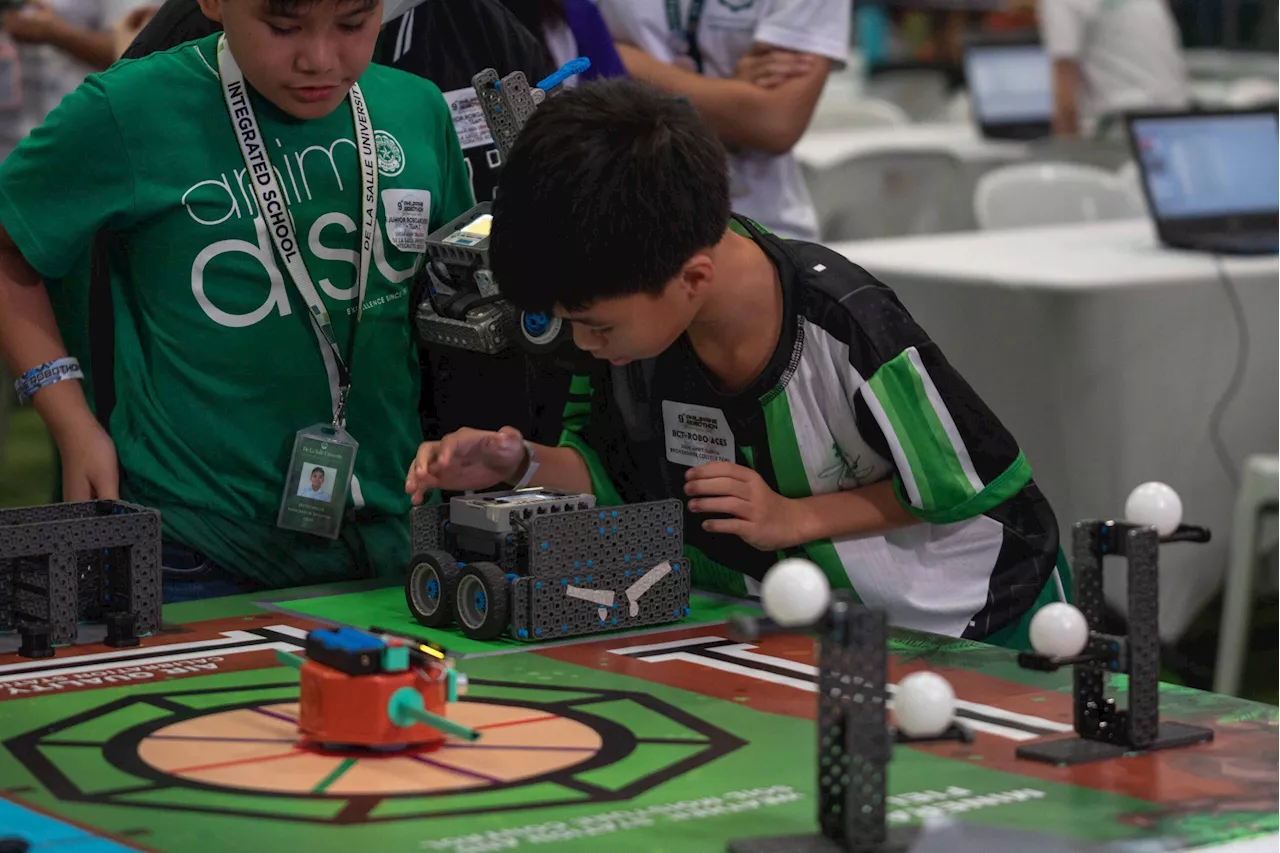 Young Filipino student roboteers win big in 9th Philippine Robothon Competition 2024