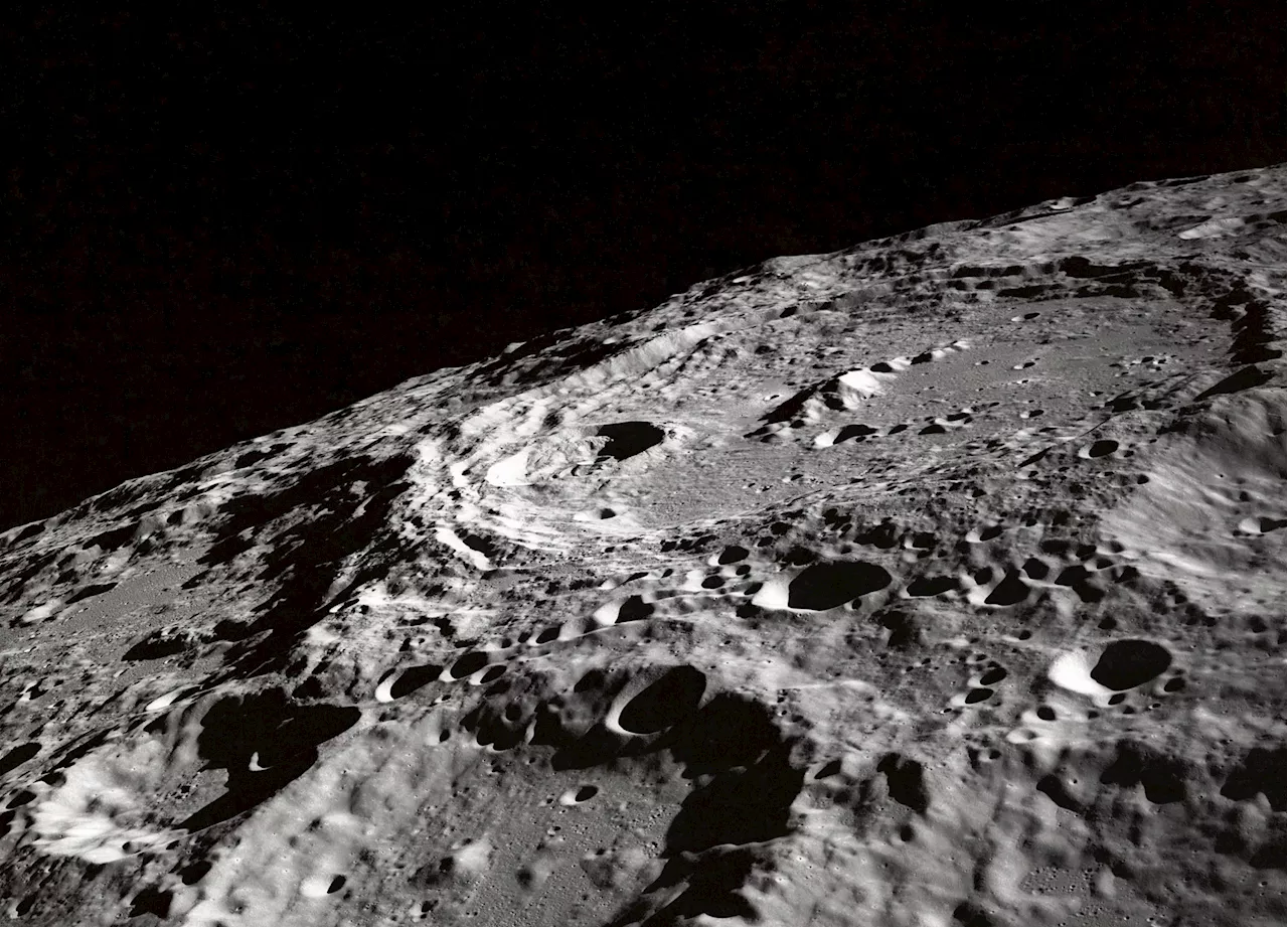 New Technique Achieves Unprecedented Precision in Moon Mapping